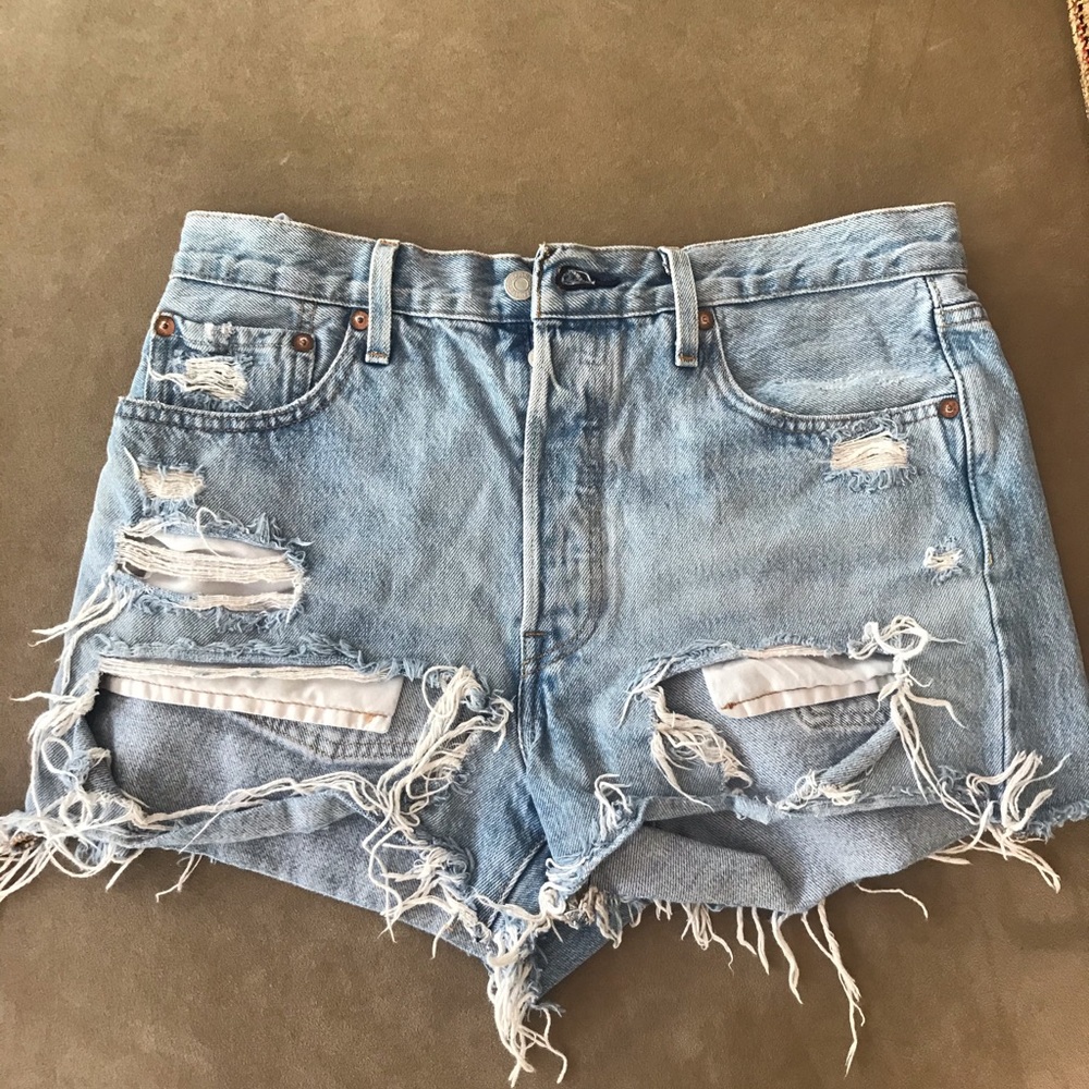 Levi’s ripped, high waisted, jean shorts